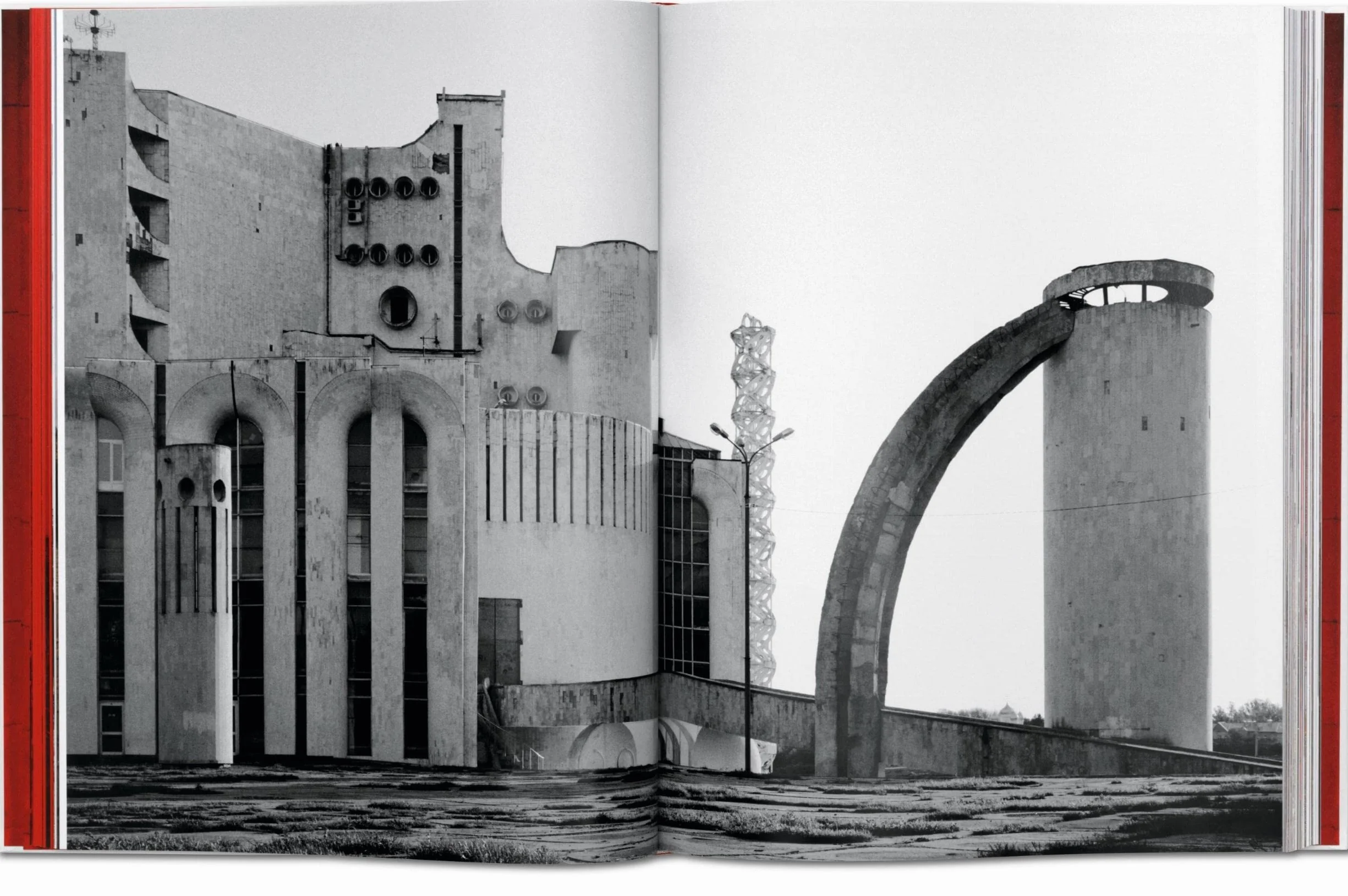 Frédéric Chaubin CCCP Cosmic Communist Constructions Photographed