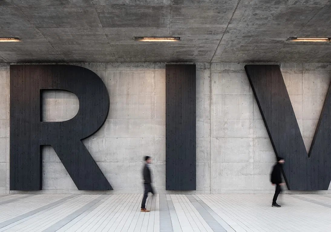 Big Type /anglais