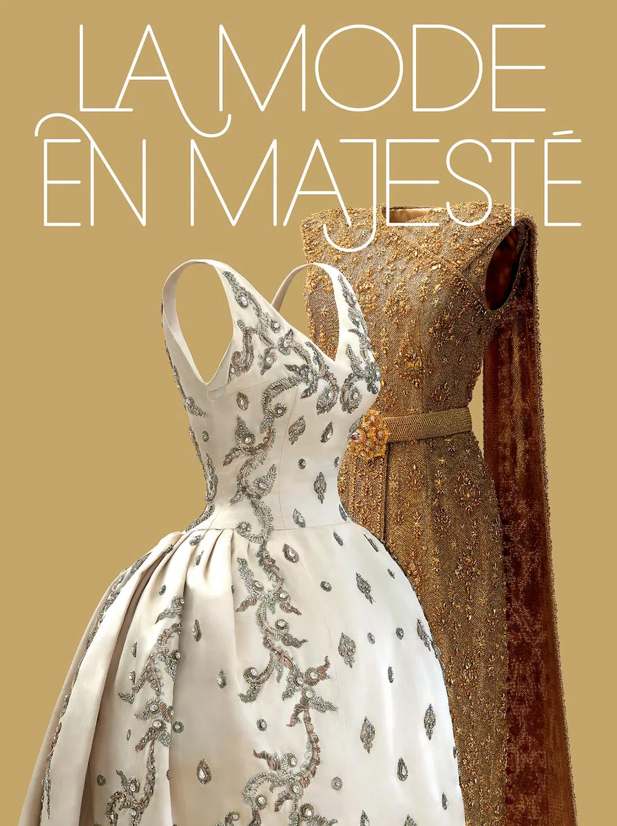 La Mode en majesté: Haute couture et tradition à la cour de Thaïlande